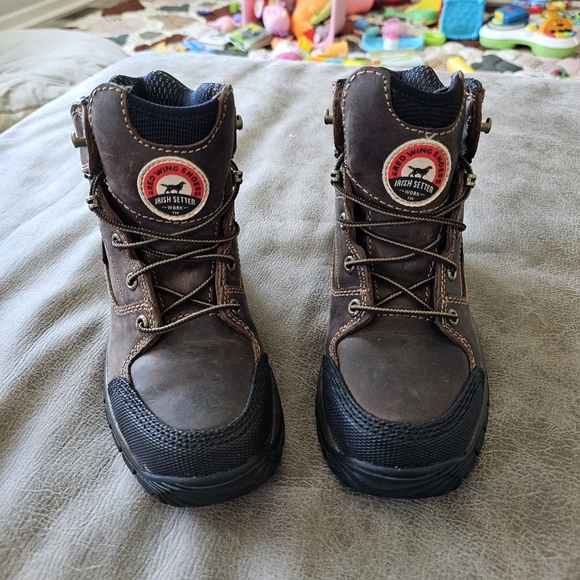 Red Wing Irish Setter Women's Boots - Picture 3 of 10